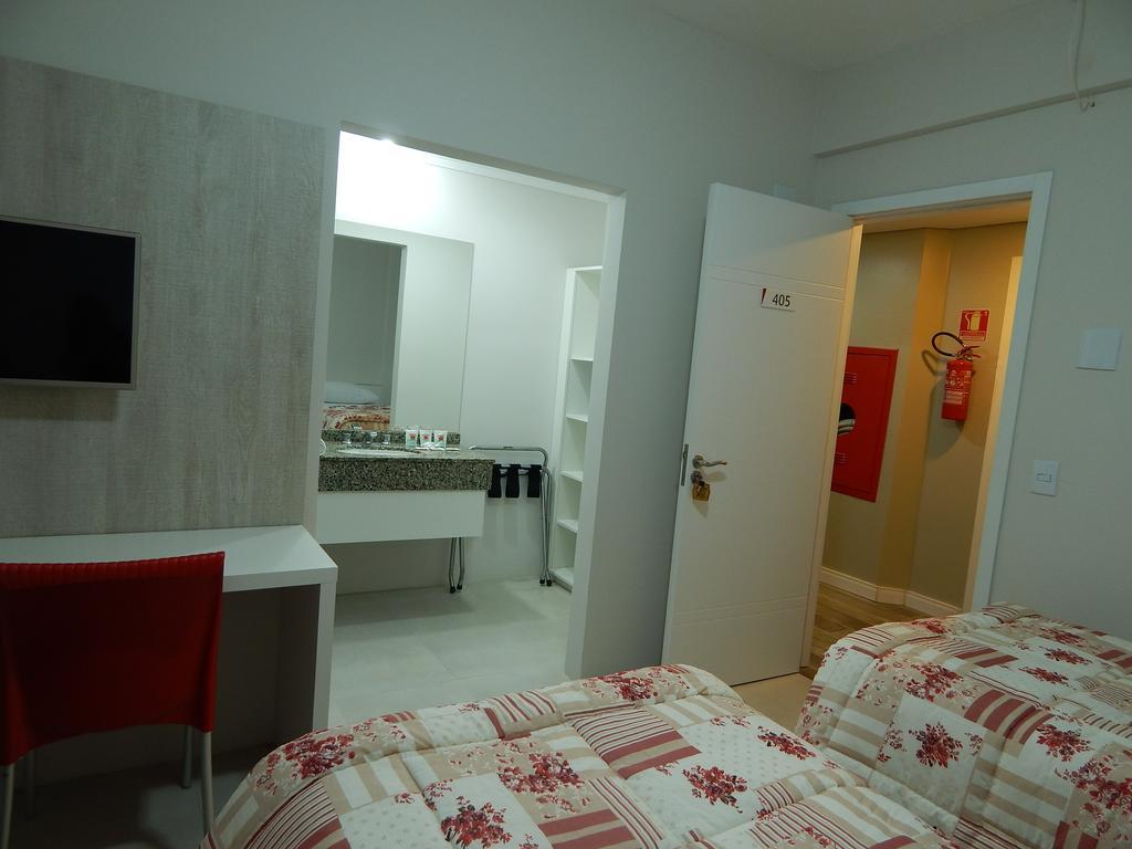 Life Hotel Торес Екстериор снимка